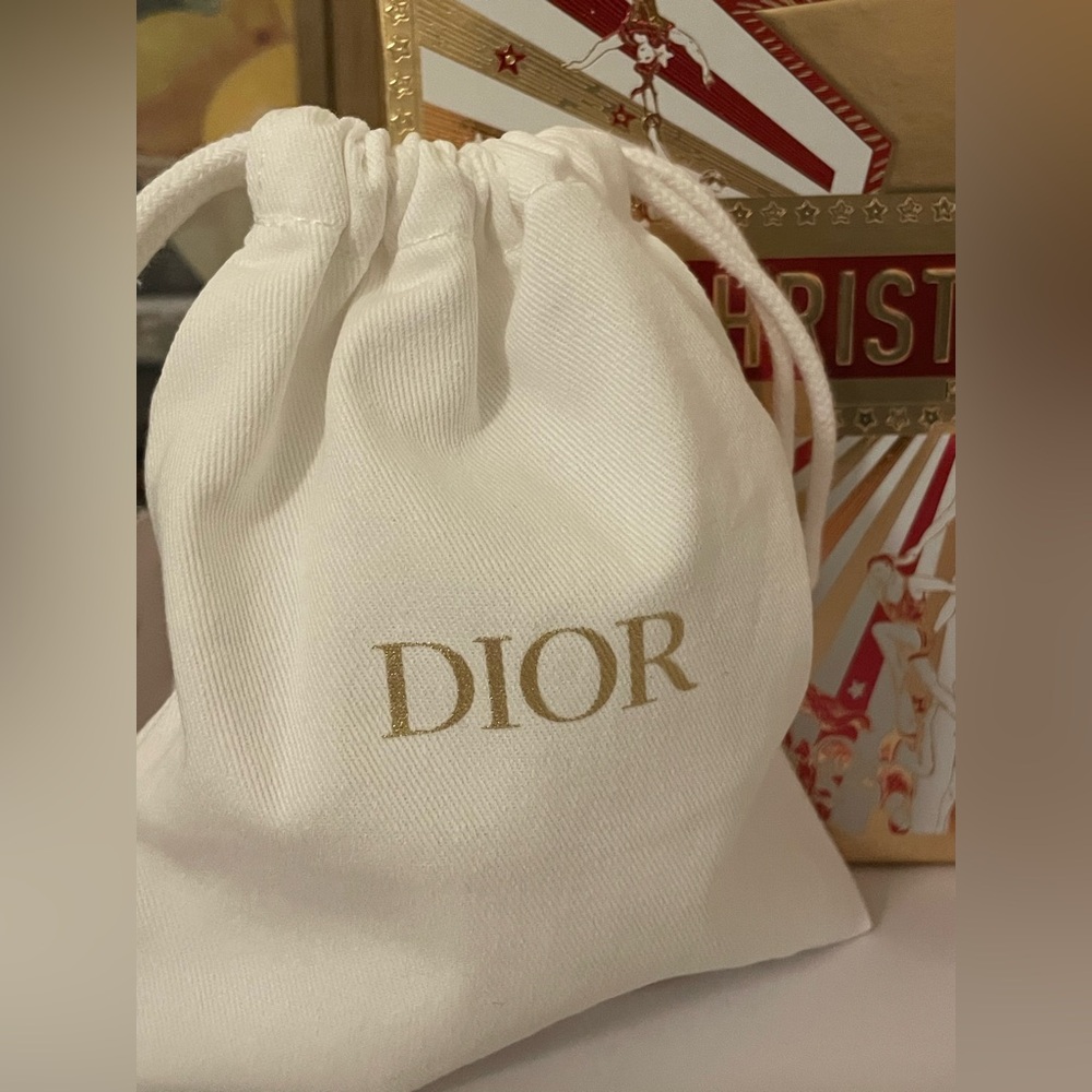 CHRISTIAN Dior Gris Dior Containers & Dior Drawstring Bundle NEW - Picture 3 of 4